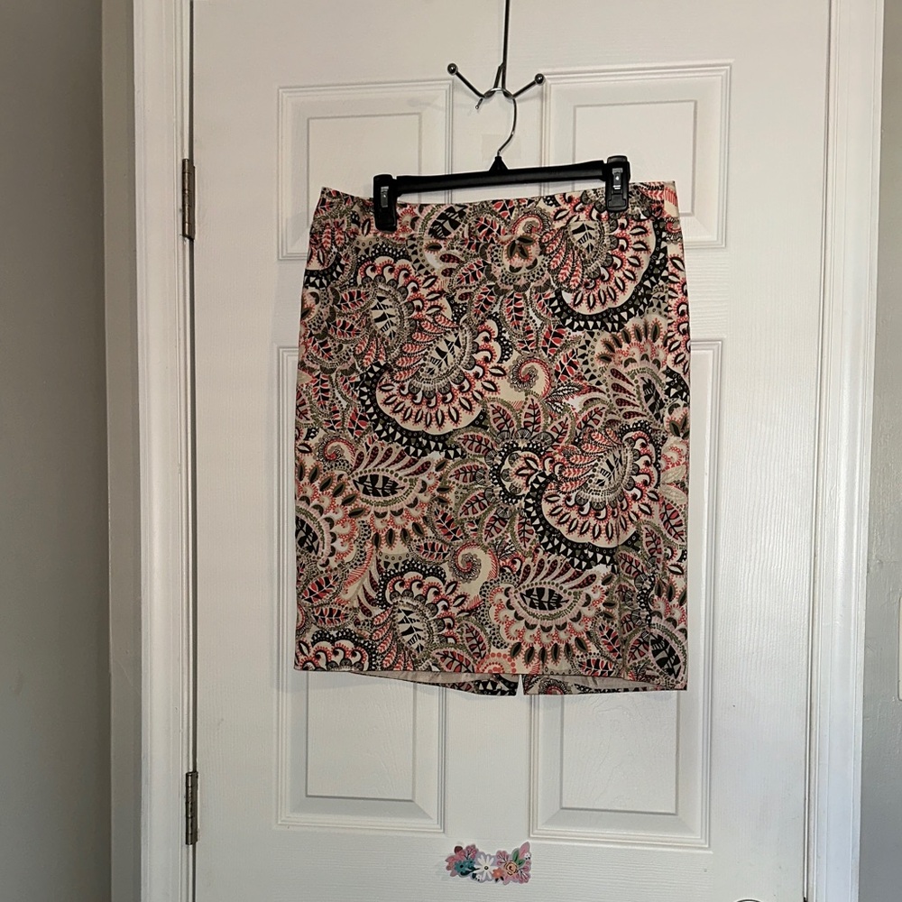 Elegant Paisley Pencil Skirt